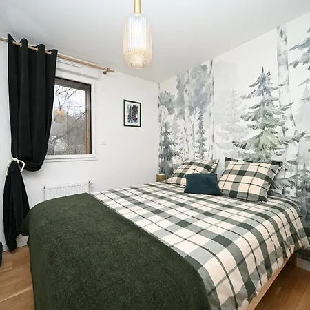 Superbe - Face Au Apartment *