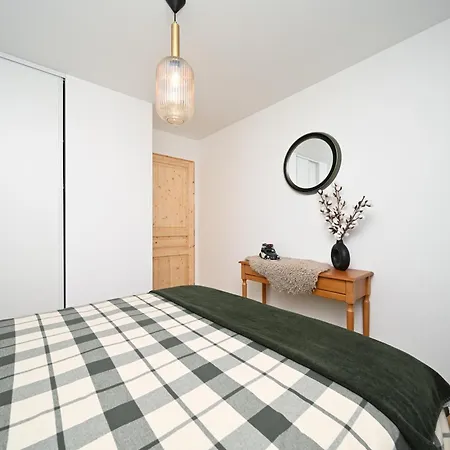 Superbe - Face Au Génos